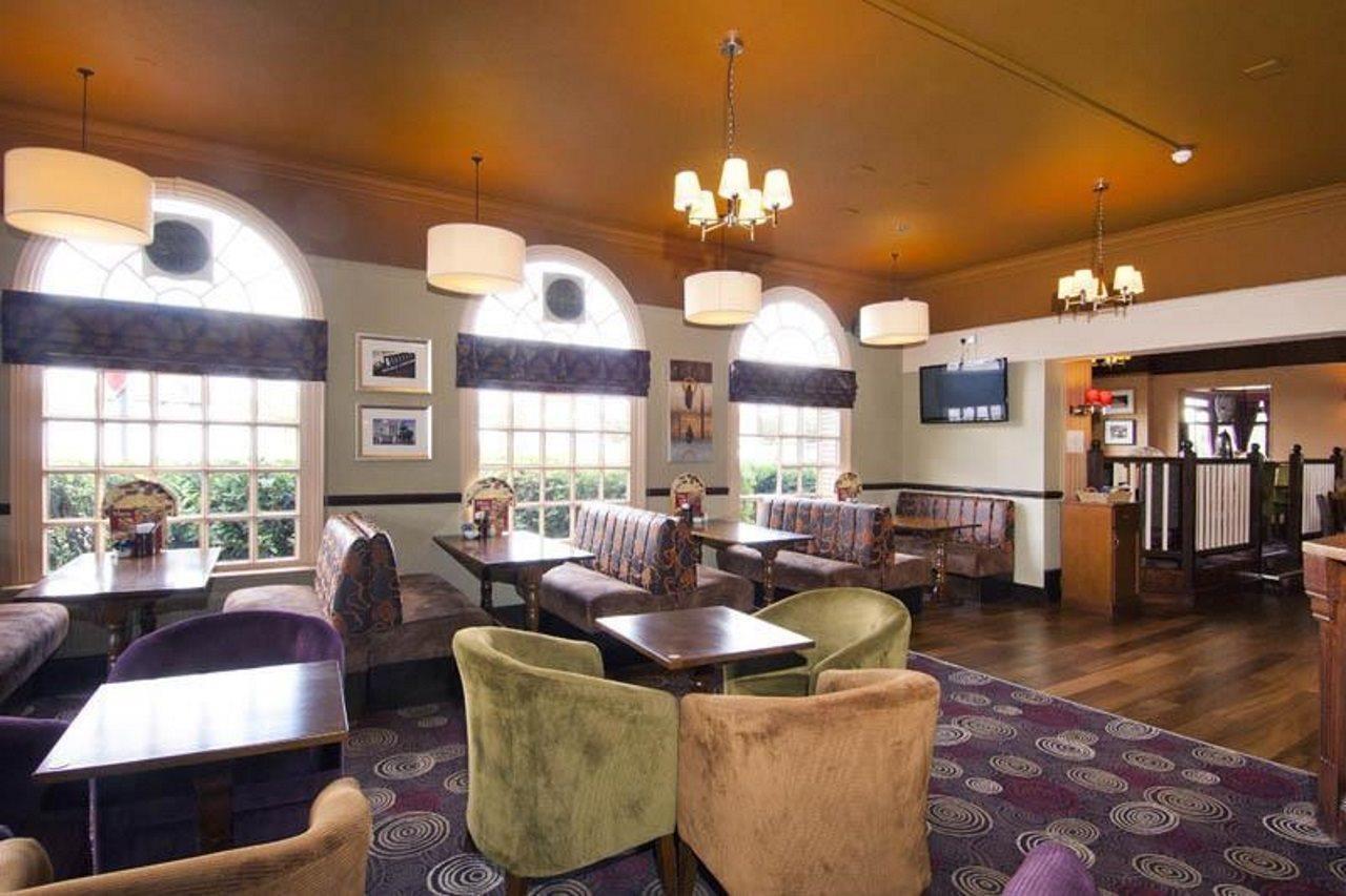 Premier Inn London Greenford 외부 사진