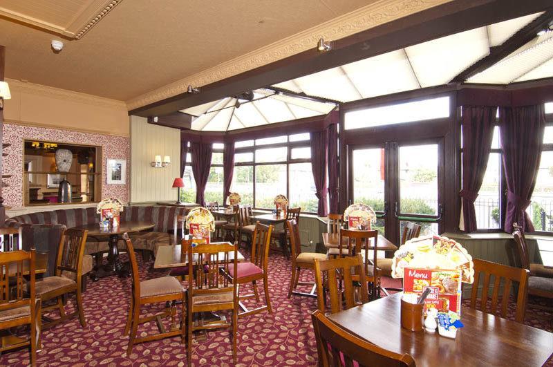 Premier Inn London Greenford 외부 사진